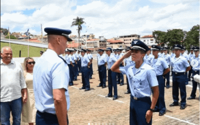 Aluno do Curso PFD Preparatório é o primeiro colocado do Brasil no concurso para a Escola Preparatória de Cadetes do Ar (EPCAR) 2024/2025